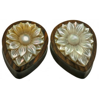 Lotus Flower Plug - Mother of Pearl Plugs Buddha Jewelry