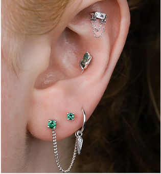 earlobe piercings 