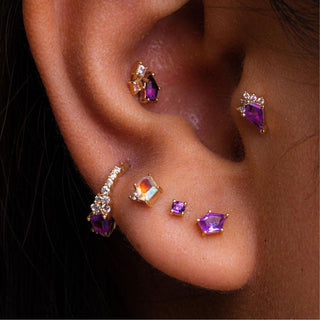 earlobe piercings 