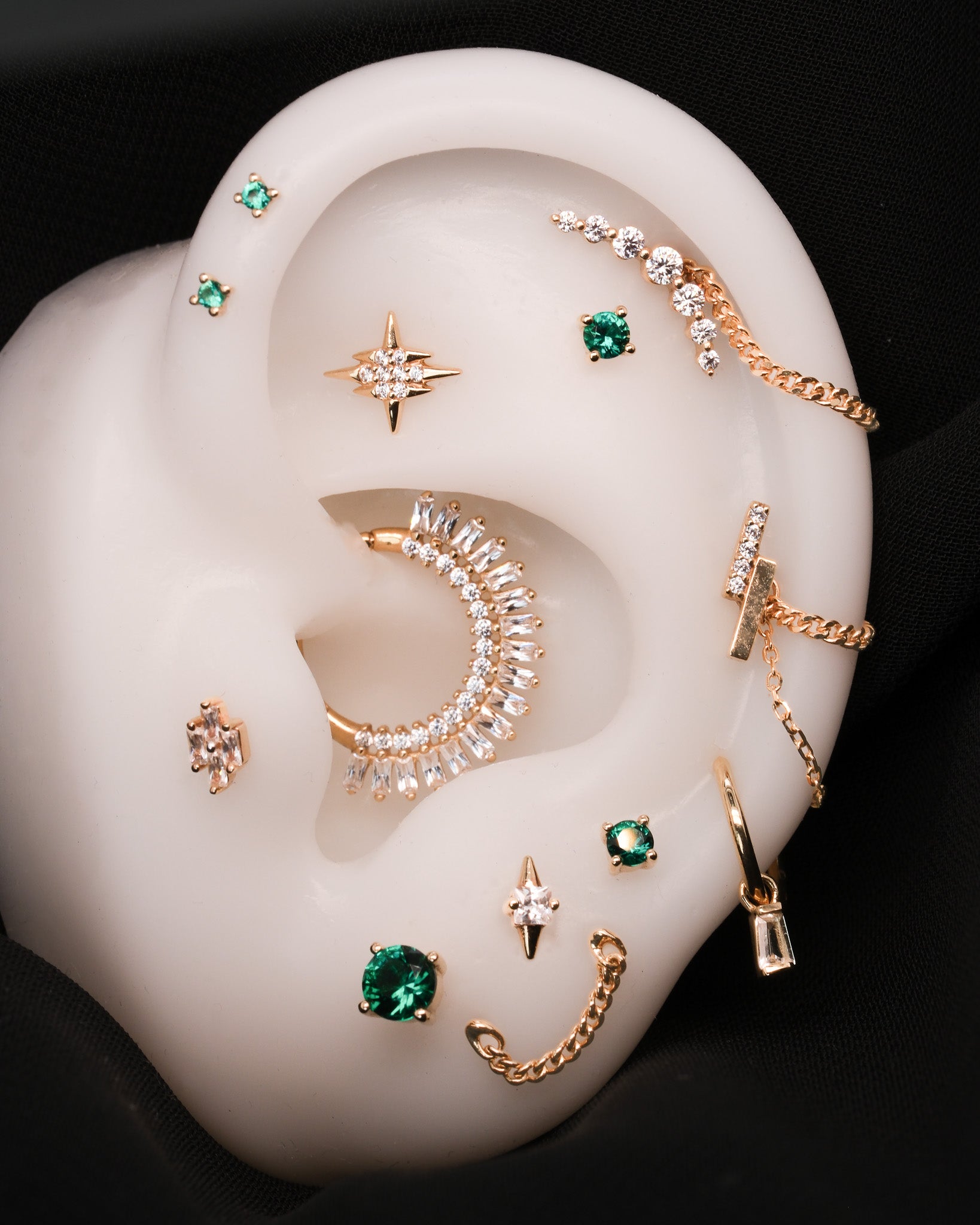 Prong Gem Threadless End with Emerald (Lab Grown) Threadless Ends Buddha Jewelry