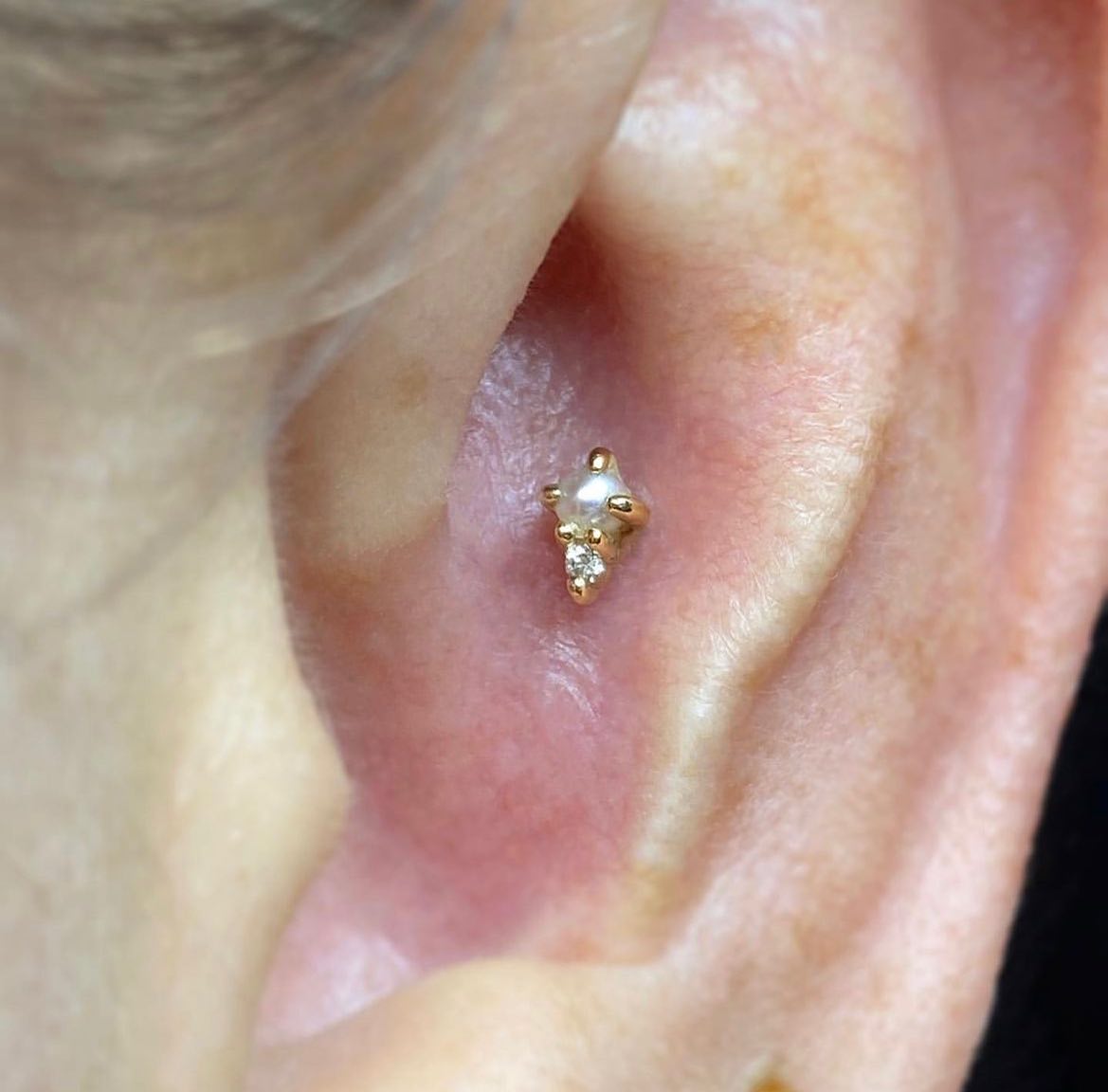 The Light Threadless End with Pearl Threadless Ends Buddha Jewelry