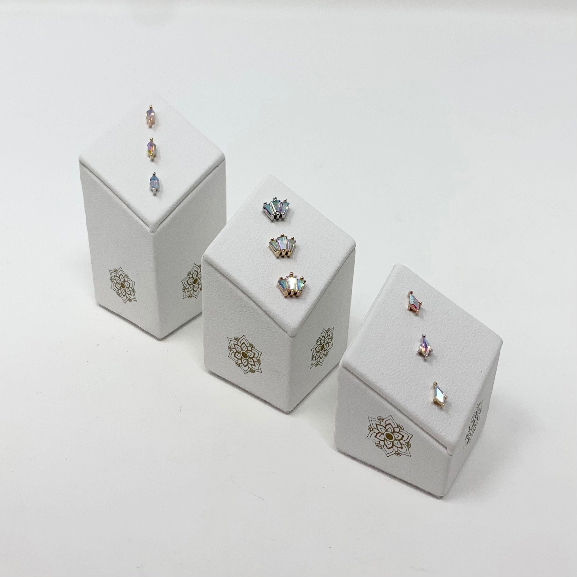 Threadless End Mini Display Displays Buddha Jewelry 3 Vert Medium Original