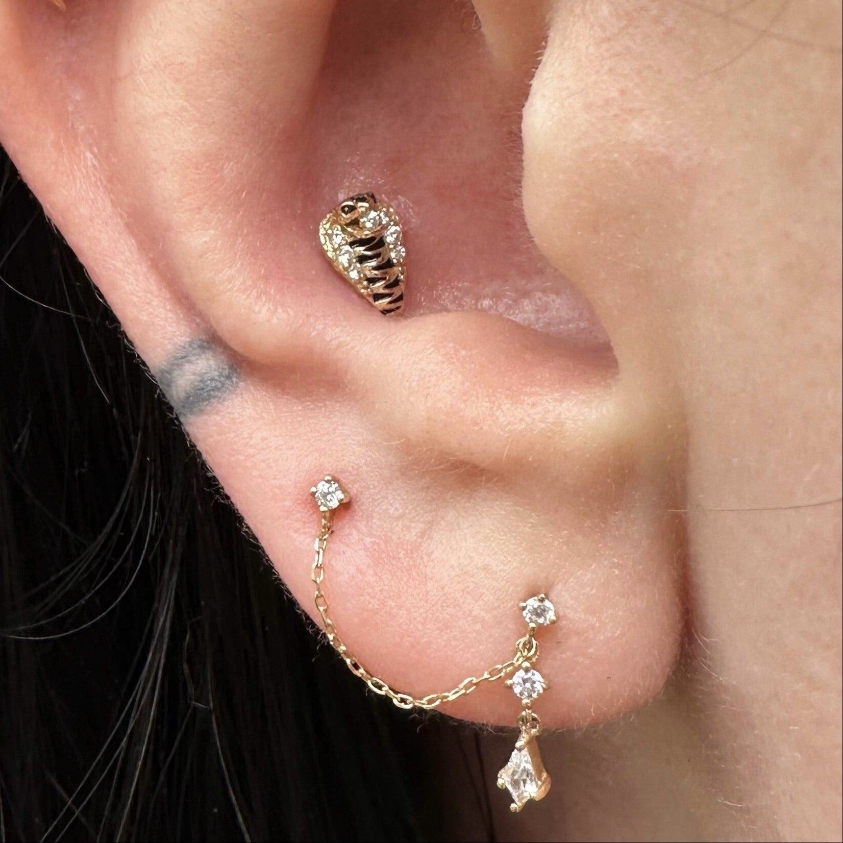 Flaunt Threadless End with CZ Threadless Ends Buddha Jewelry