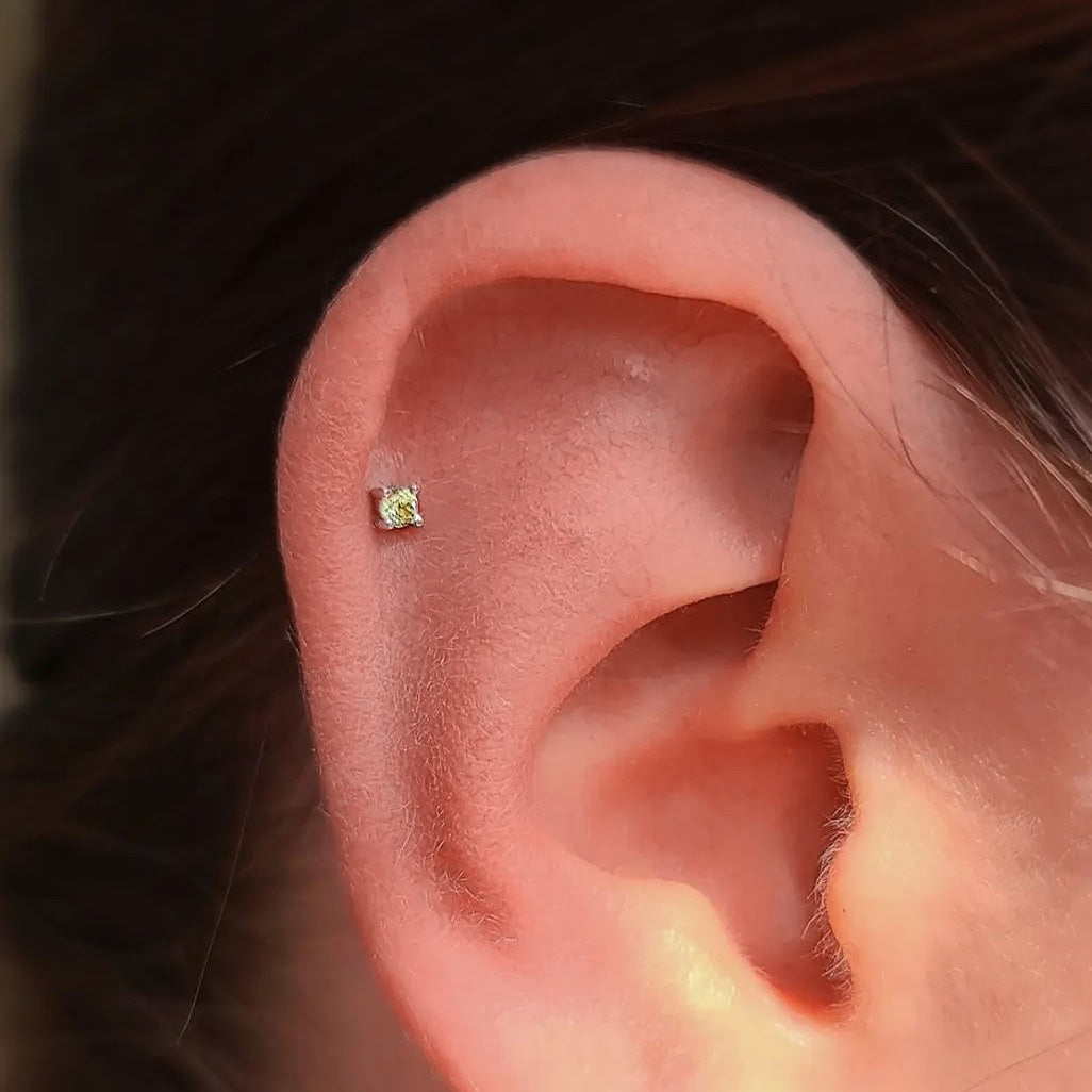 Prong Gem Threadless End with Peridot Threadless Ends Buddha Jewelry