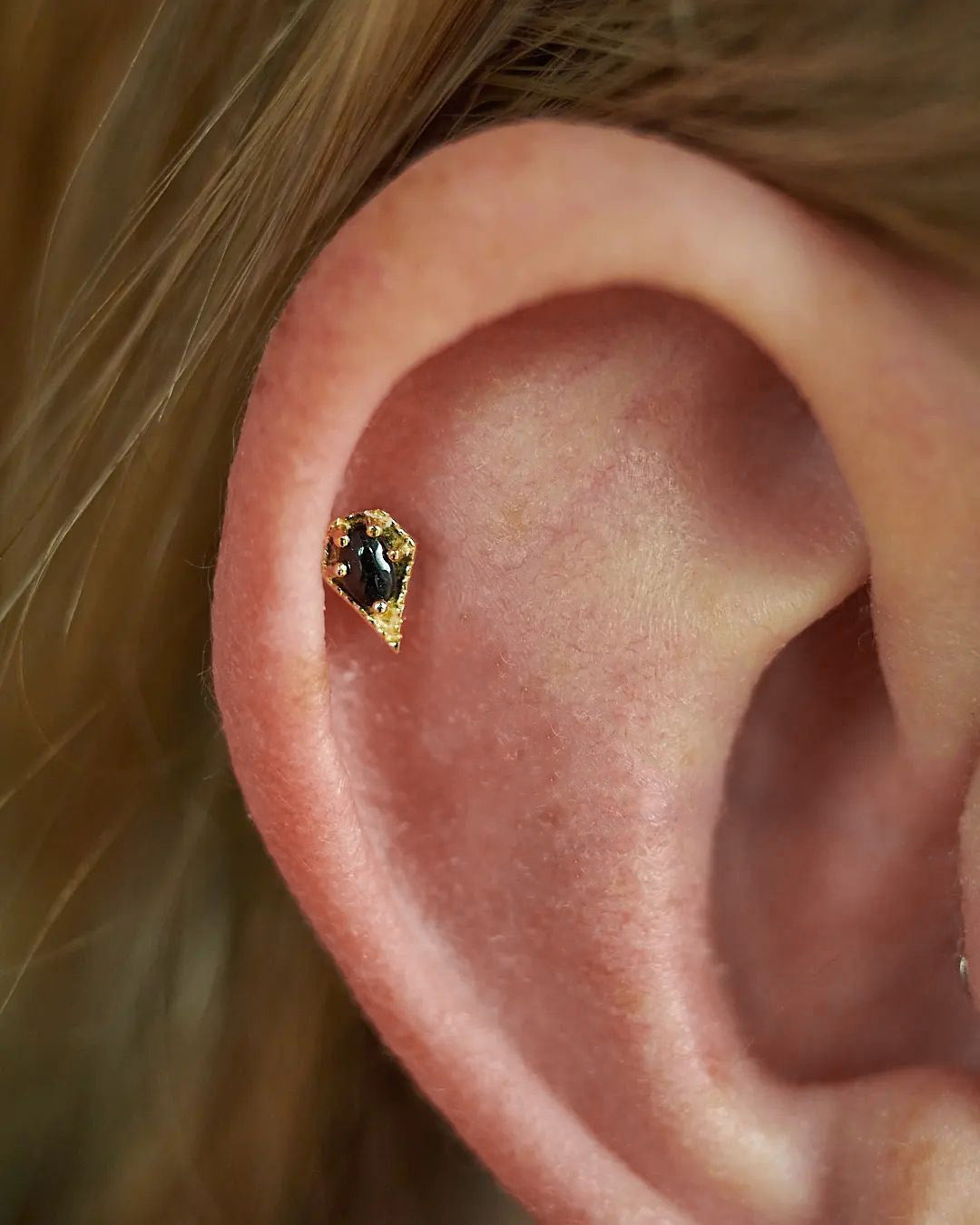 Cadence Threadless End with Black Spinel Threadless Ends Buddha Jewelry